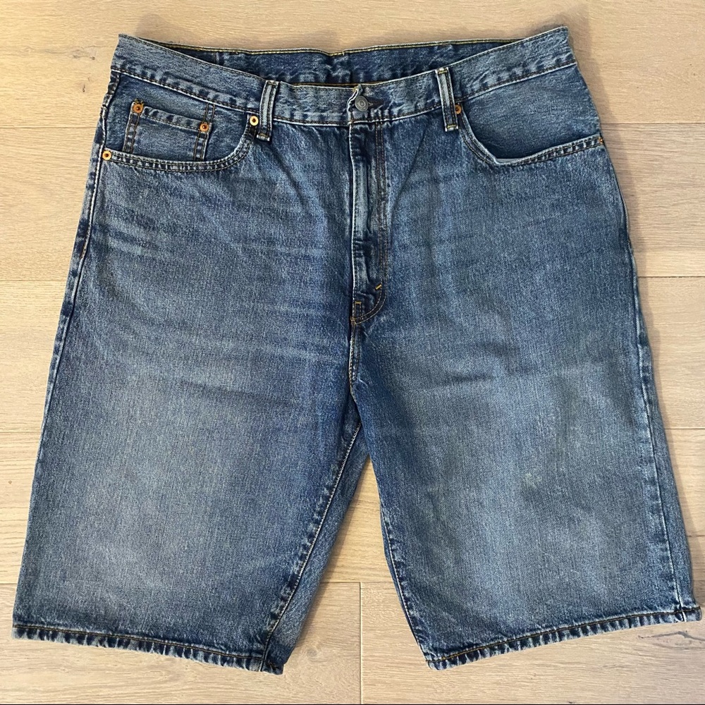 Levi’s 569 Loose Jeans Shorts
